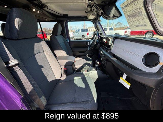 new 2026 Jeep Gladiator car, priced at $43,325