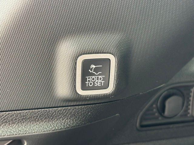 new 2026 Jeep Grand Cherokee car, priced at $47,899