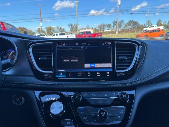 new 2026 Chrysler Pacifica car, priced at $39,079