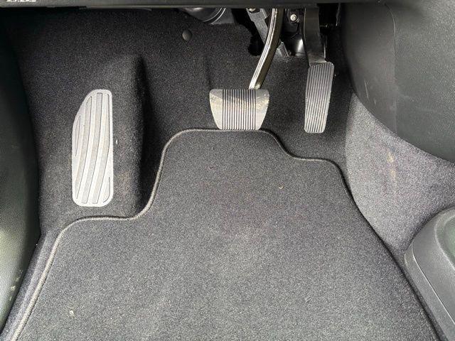 new 2026 Chrysler Pacifica car, priced at $40,229