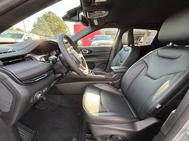 new 2026 Jeep Compass car, priced at $29,899