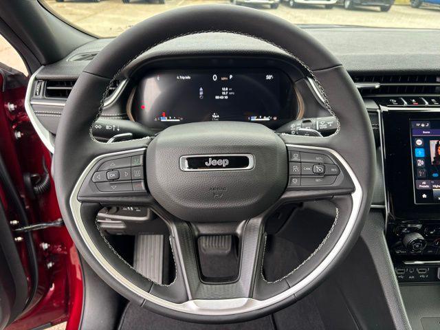 new 2025 Jeep Grand Cherokee car, priced at $35,270