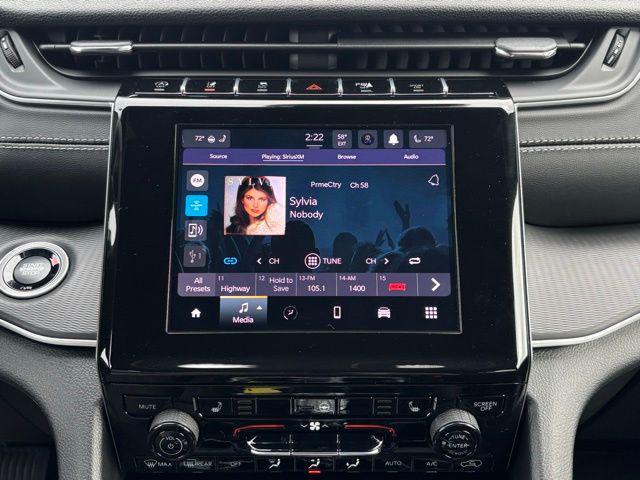 new 2025 Jeep Grand Cherokee car, priced at $35,270