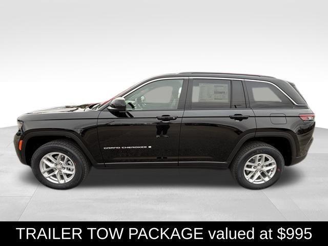new 2025 Jeep Grand Cherokee car, priced at $34,720