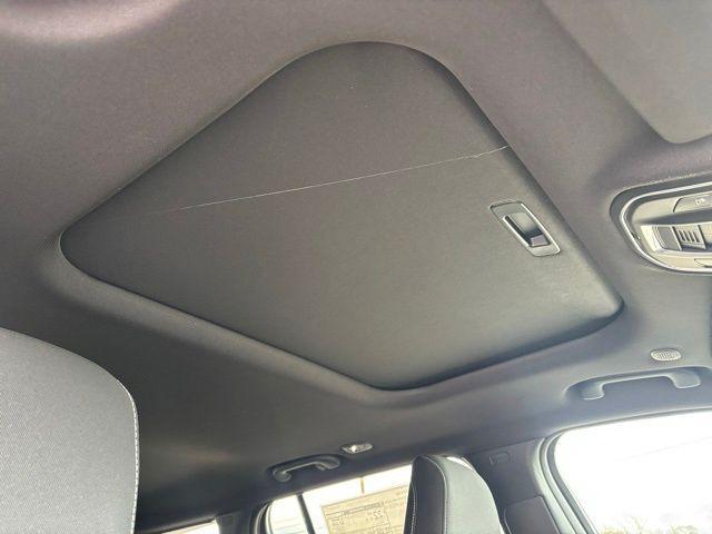 new 2025 Jeep Grand Cherokee car, priced at $34,720