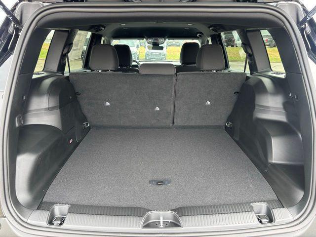 new 2026 Jeep Cherokee car, priced at $36,585