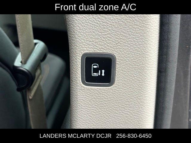 used 2017 Chrysler Pacifica car, priced at $9,998