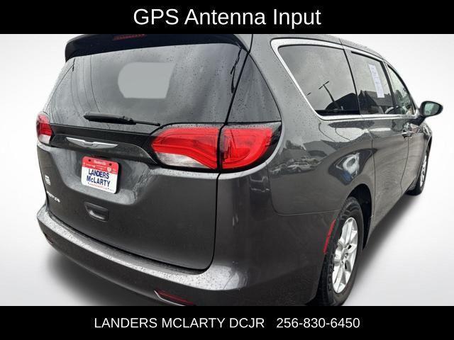 used 2017 Chrysler Pacifica car, priced at $9,998