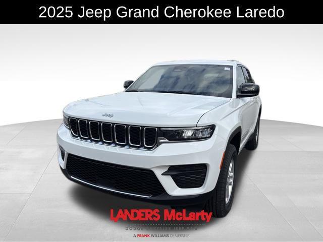 new 2025 Jeep Grand Cherokee car, priced at $31,004