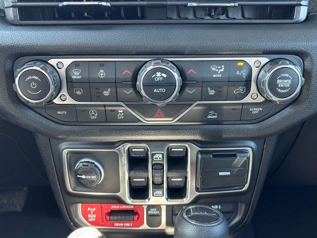 new 2026 Jeep Gladiator car, priced at $54,475