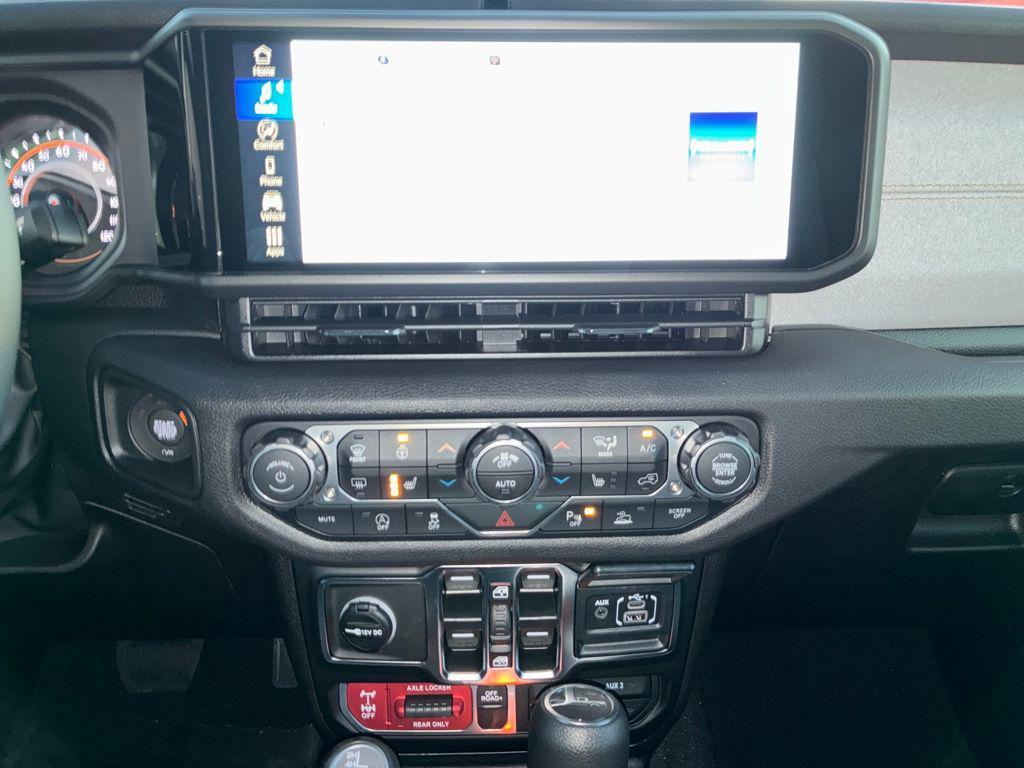 new 2026 Jeep Gladiator car, priced at $46,090