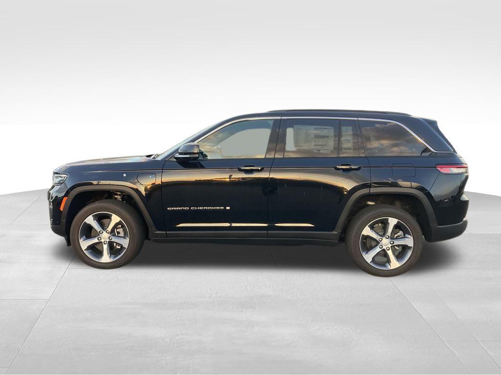 new 2024 Jeep Grand Cherokee 4xe car, priced at $55,540