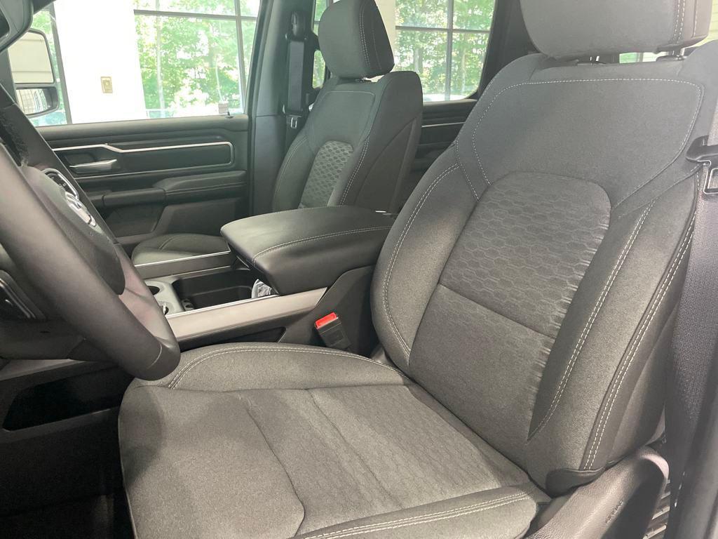 new 2025 Ram 1500 car