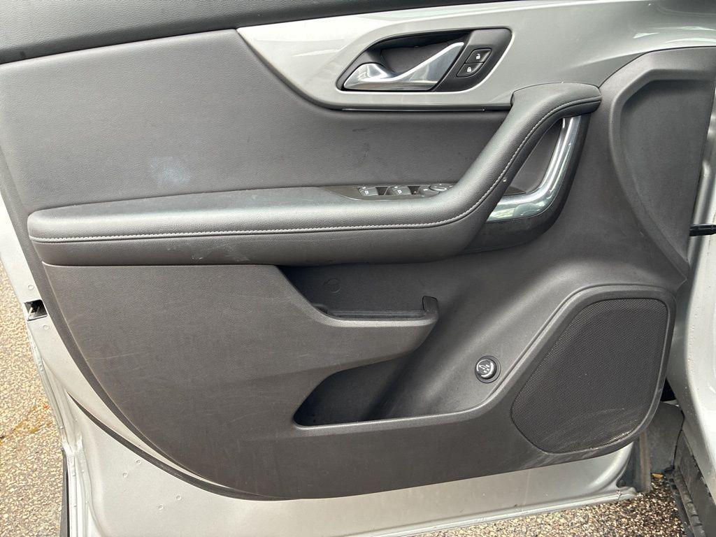 used 2019 Chevrolet Blazer car, priced at $18,275