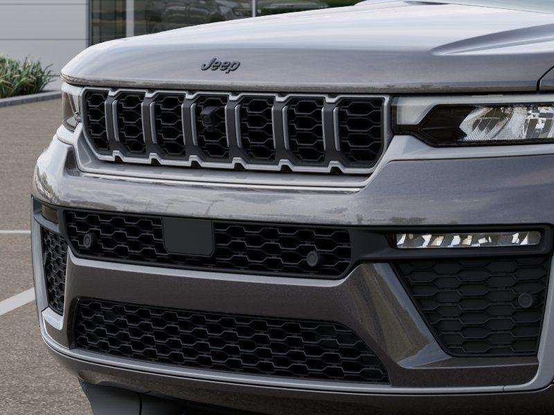 new 2026 Jeep Grand Cherokee car, priced at $50,972