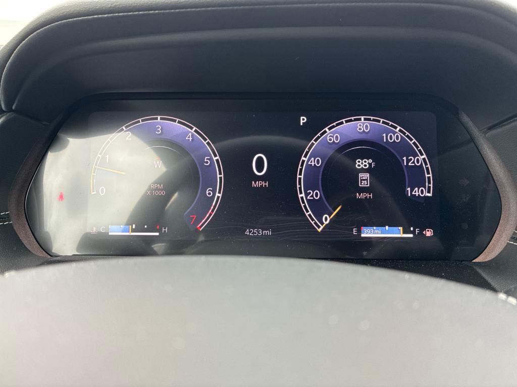 new 2025 Jeep Grand Cherokee car, priced at $53,754