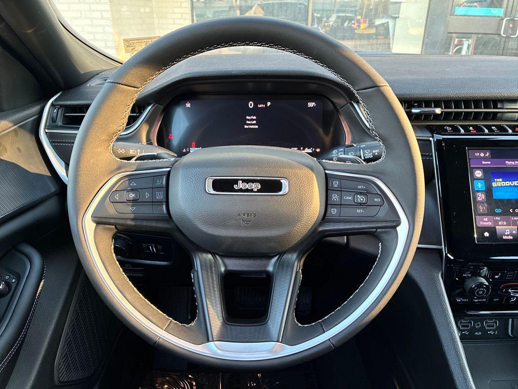 new 2025 Jeep Grand Cherokee car, priced at $36,282