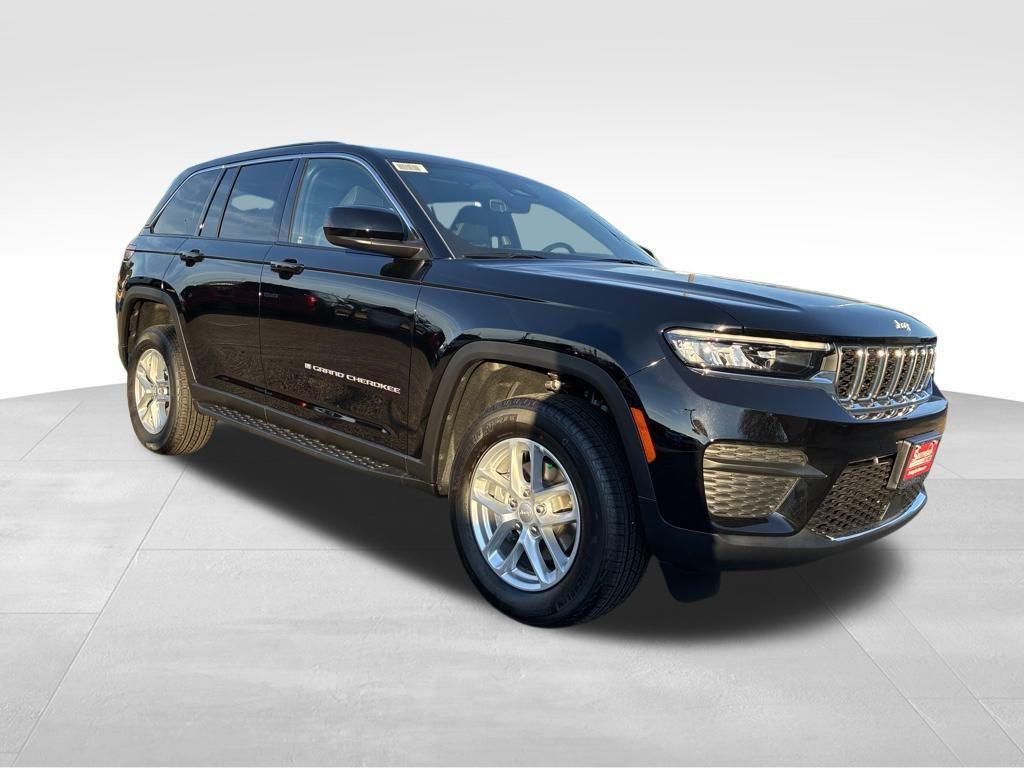 new 2025 Jeep Grand Cherokee car, priced at $36,282