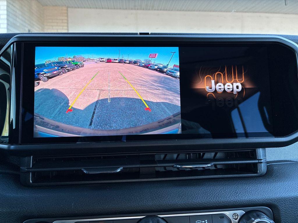 new 2026 Jeep Wrangler car, priced at $45,901