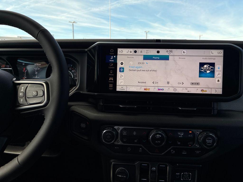 new 2025 Jeep Wrangler car, priced at $42,866