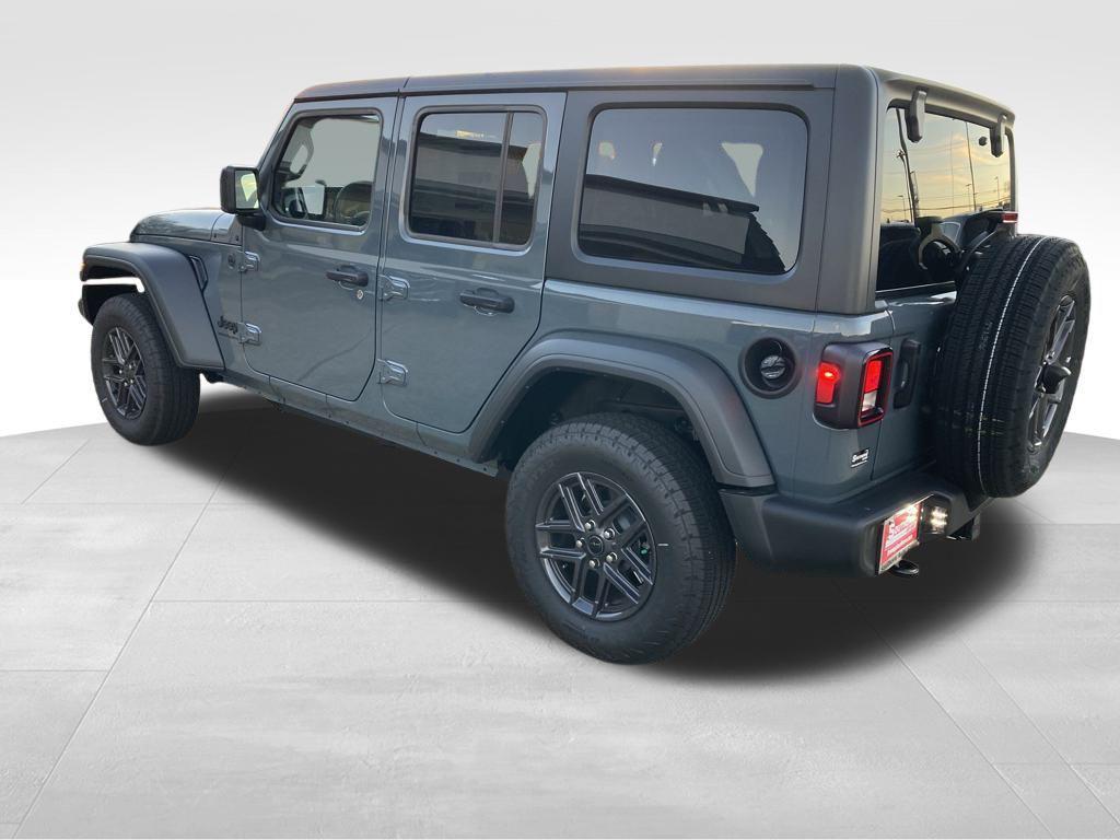 new 2025 Jeep Wrangler car, priced at $41,000