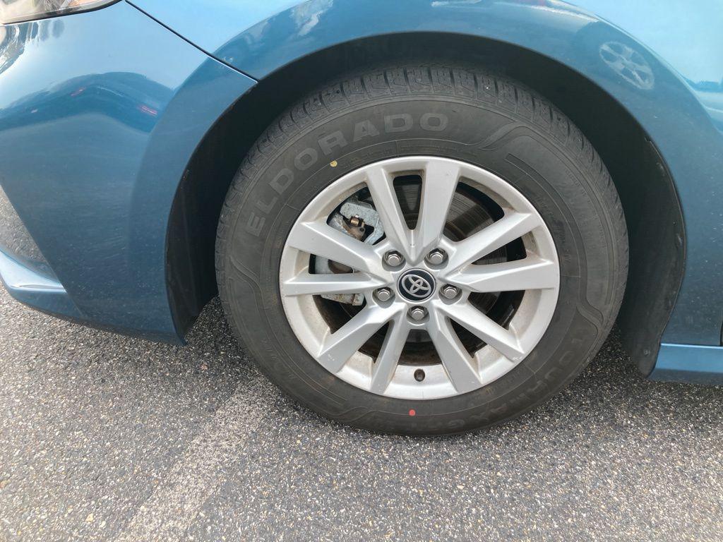 used 2025 Toyota Camry car, priced at $27,700