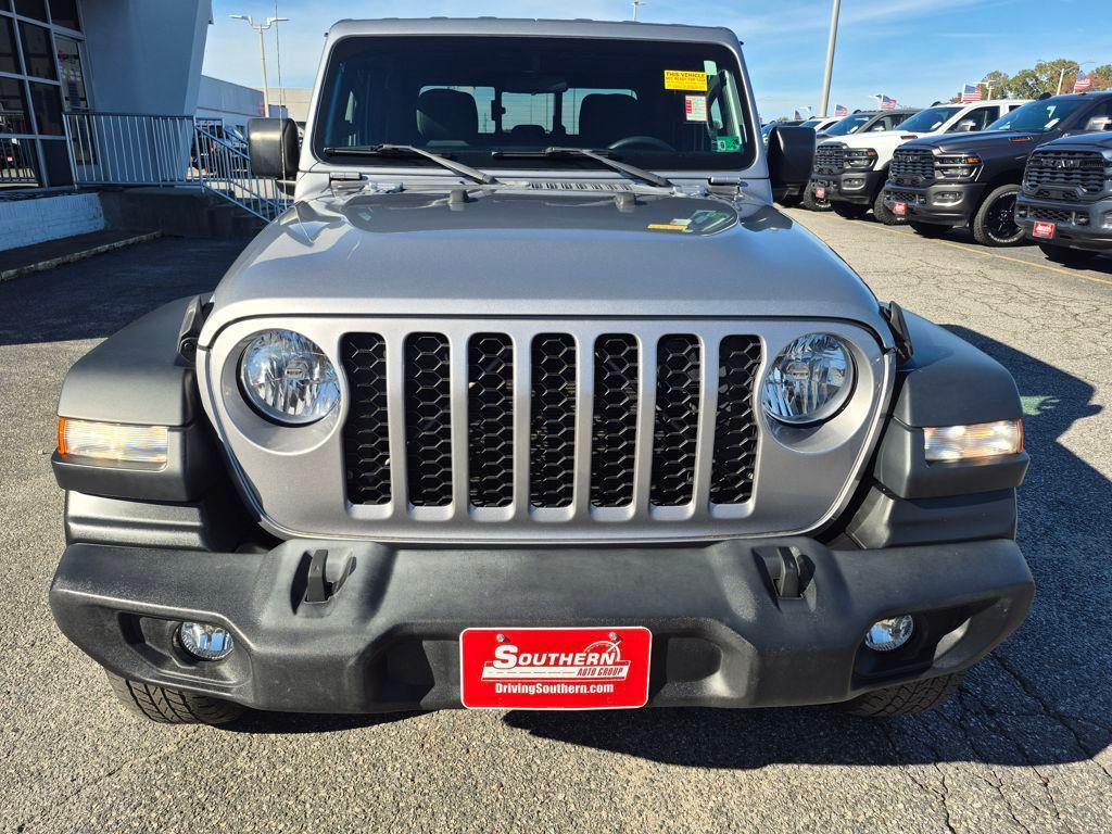 used 2021 Jeep Gladiator car, priced at $28,495