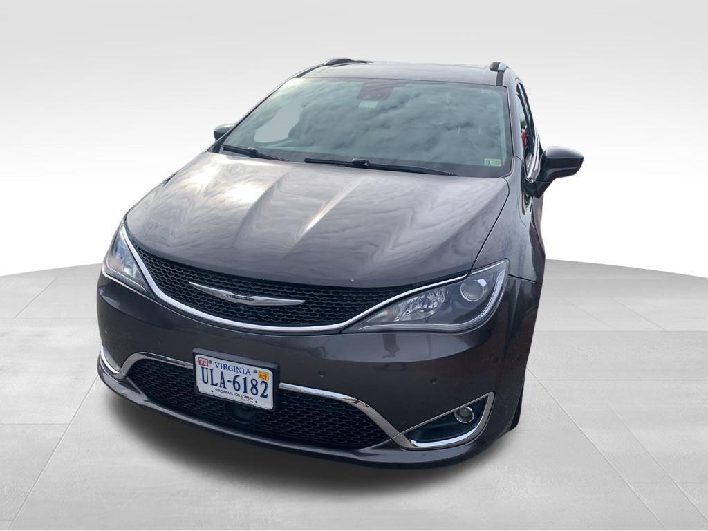 used 2017 Chrysler Pacifica car, priced at $13,200