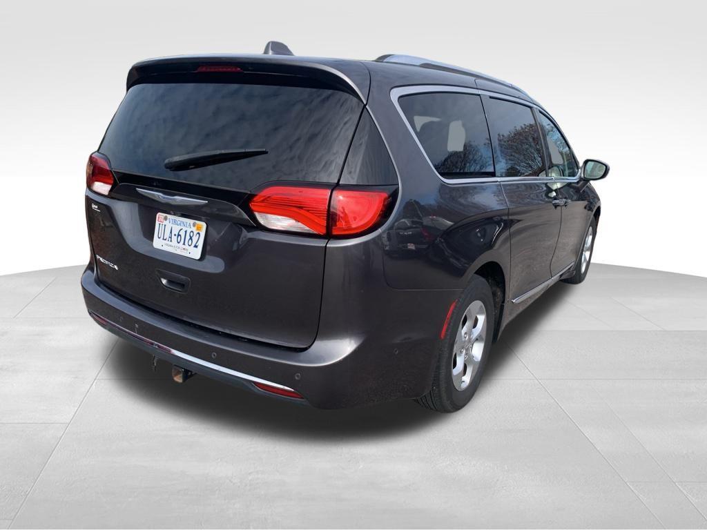 used 2017 Chrysler Pacifica car, priced at $13,200