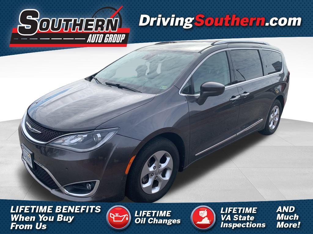 used 2017 Chrysler Pacifica car, priced at $13,200