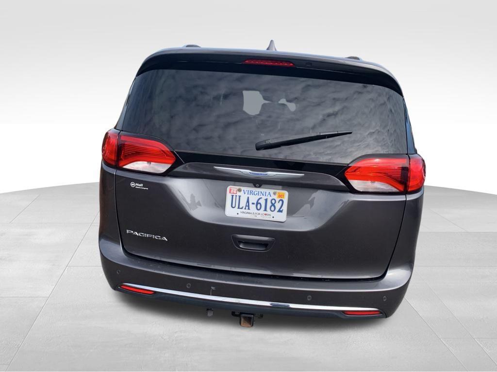 used 2017 Chrysler Pacifica car, priced at $13,200