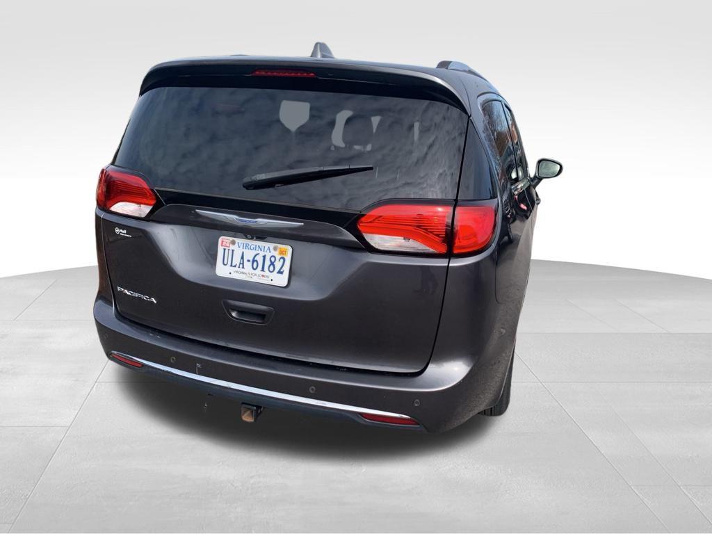 used 2017 Chrysler Pacifica car, priced at $13,200