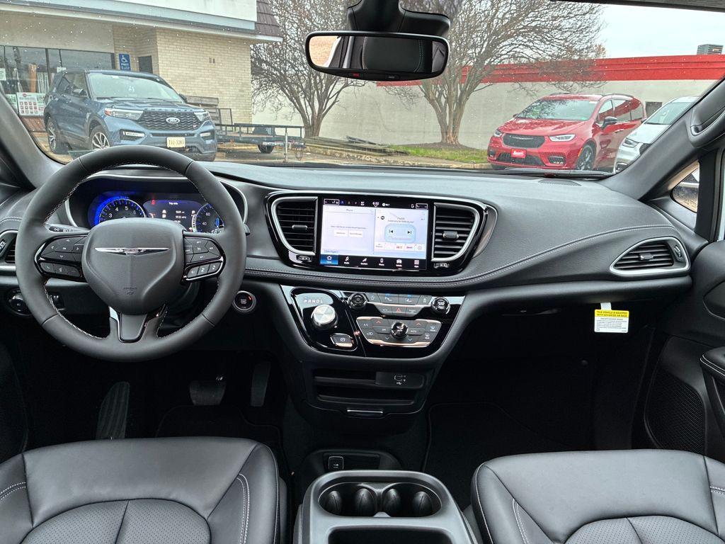 new 2026 Chrysler Pacifica car, priced at $40,761