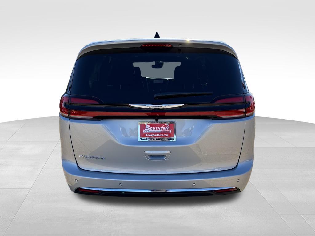 new 2026 Chrysler Pacifica car, priced at $40,329