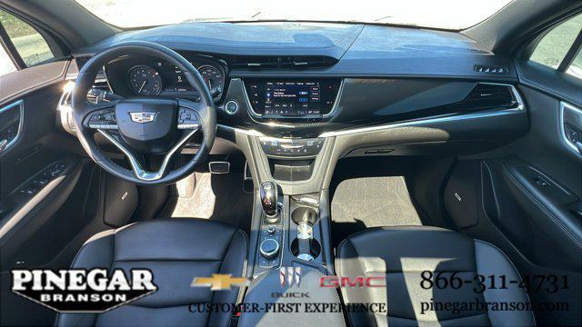 used 2022 Cadillac XT6 car, priced at $34,977