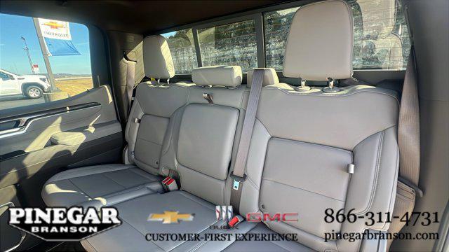 used 2025 Chevrolet Silverado 1500 car, priced at $52,977