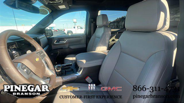 used 2025 Chevrolet Silverado 1500 car, priced at $52,977