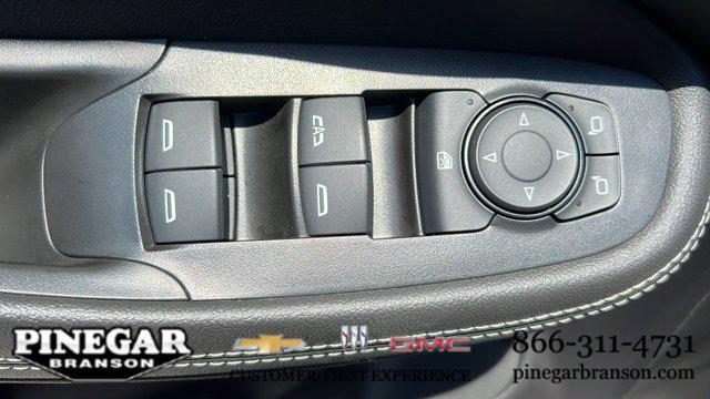 used 2025 Buick Encore GX car, priced at $22,300