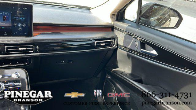 used 2023 Lincoln Nautilus car, priced at $32,977