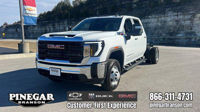 new 2026 GMC Sierra 3500 car, priced at $65,193