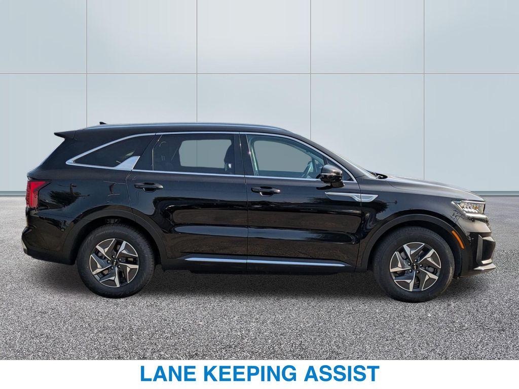used 2022 Kia Sorento Hybrid car, priced at $25,000