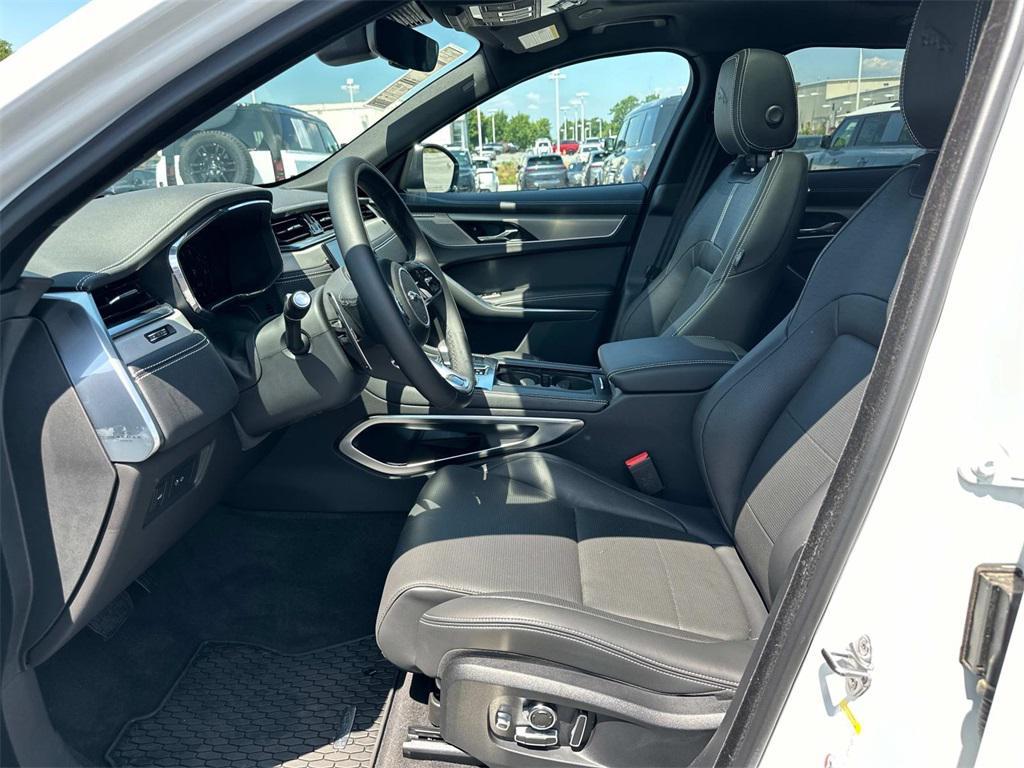 new 2025 Jaguar F-PACE car, priced at $63,595