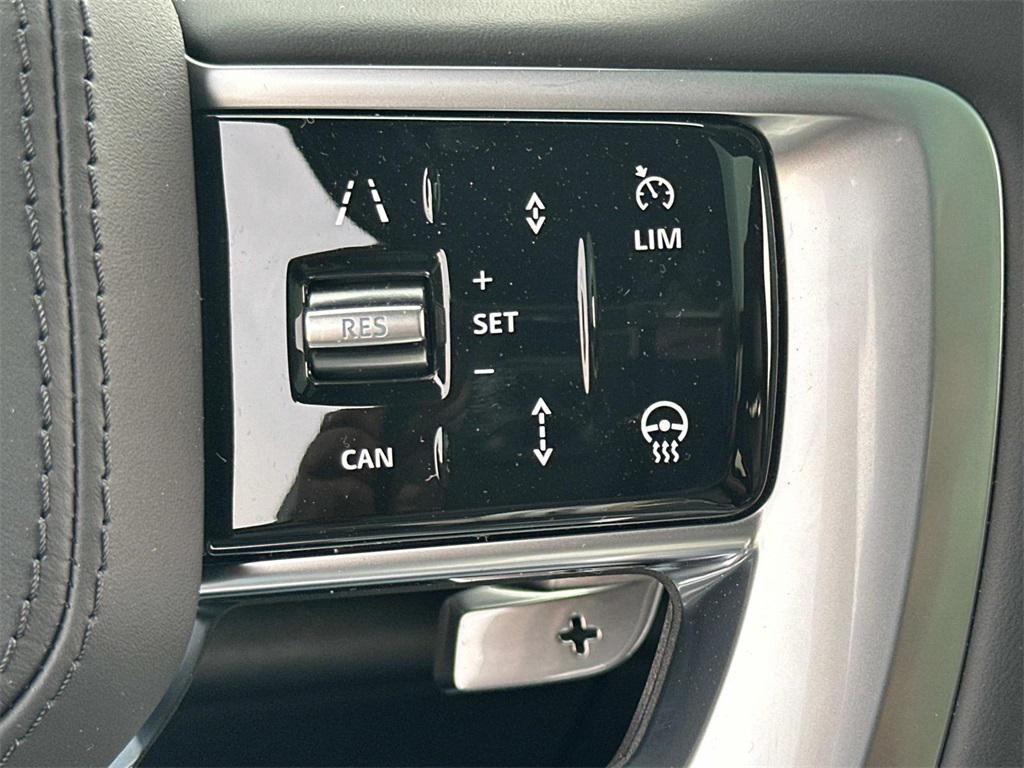 new 2025 Land Rover Range Rover car, priced at $165,580