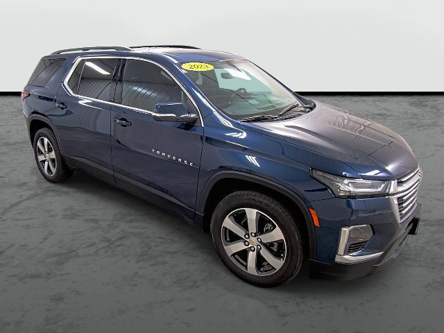 used 2023 Chevrolet Traverse car, priced at $39,990