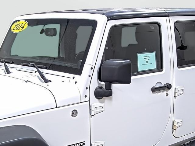 used 2014 Jeep Wrangler Unlimited car, priced at $15,990