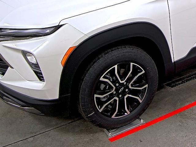 new 2026 Chevrolet TrailBlazer car, priced at $33,465