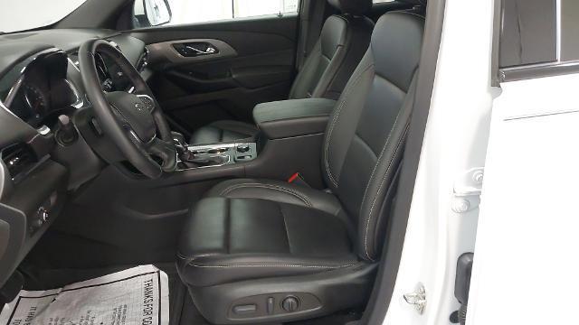 used 2023 Chevrolet Traverse car, priced at $37,049