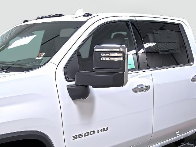 new 2026 Chevrolet Silverado 3500 car, priced at $81,650