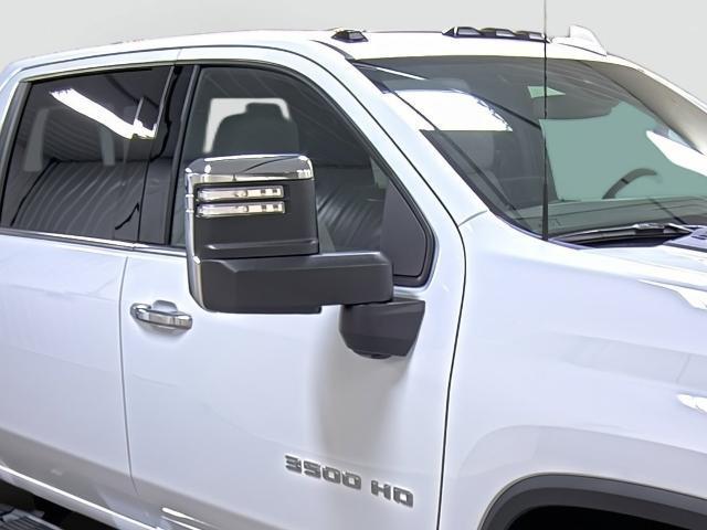 new 2026 Chevrolet Silverado 3500 car, priced at $81,650