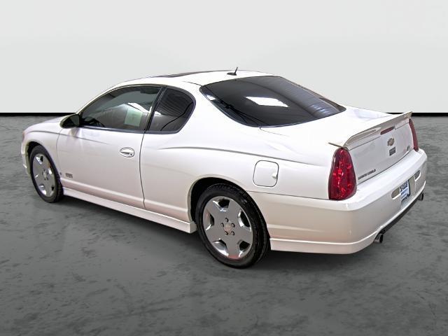 used 2007 Chevrolet Monte Carlo car, priced at $7,990